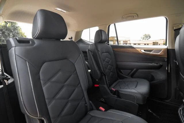 2026 Volkswagen Atlas SE w/Tech - Photo 33