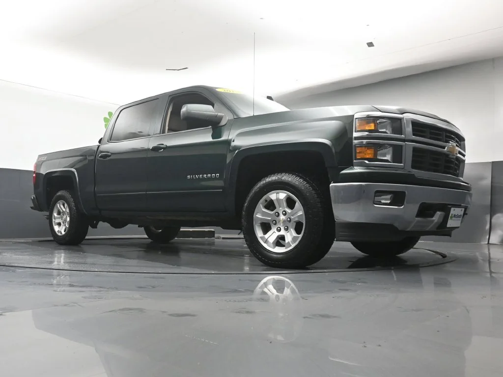 Used 2015 Green Chevrolet LT image 26