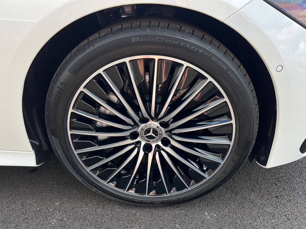 New 2026 Polar White Mercedes-Benz CLE 450 image 36
