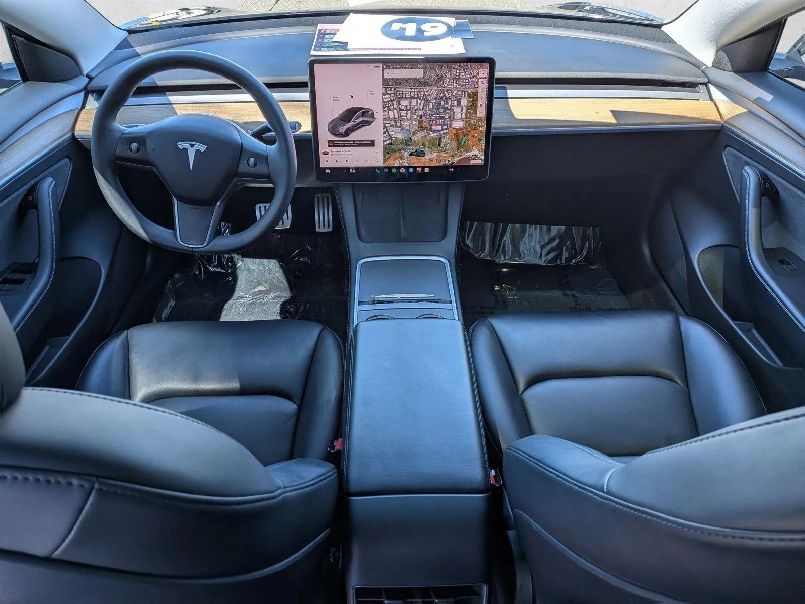 Used 2022 Silver/Gray Tesla Performance image 14