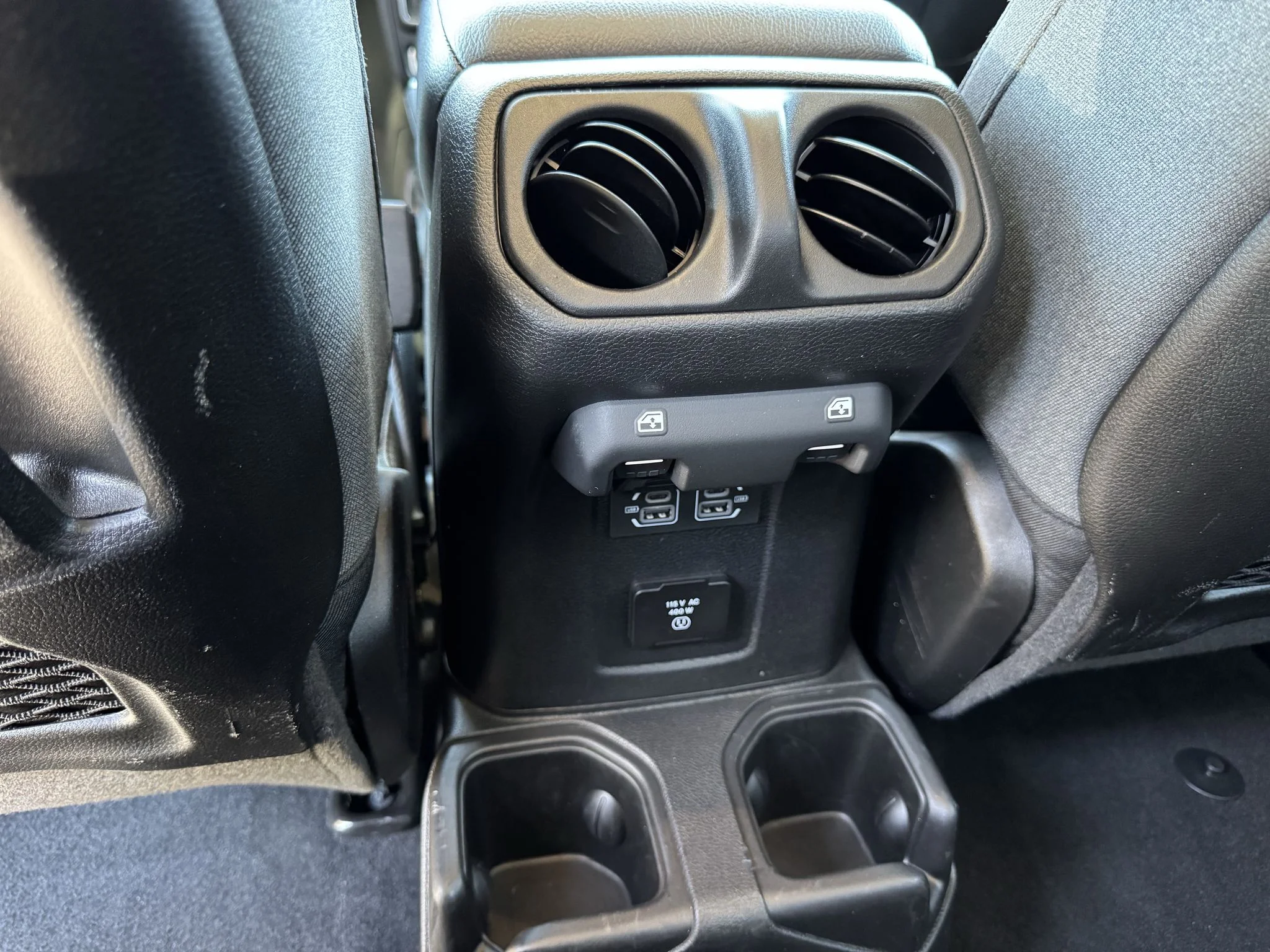 Used 2026 41 Jeep Rubicon image 31