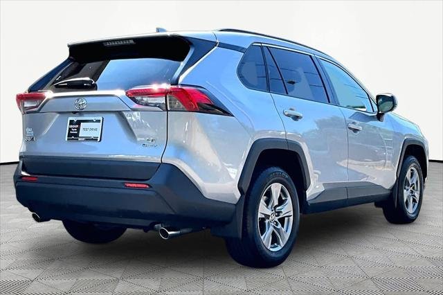 Certified Used 2025 SILVER SKY METALLIC Toyota  image 13