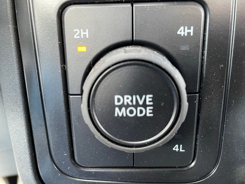 New 2026 Oxford White Ford F-550® XL image 12