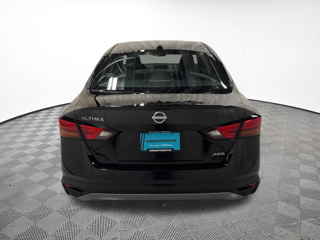 New 2026 Black Nissan 2.5 SV image 10
