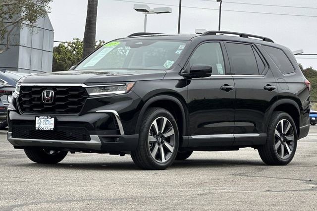 Used 2025 Black Honda Touring image 8