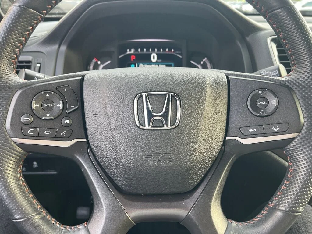 Certified Used 2023 Platinum White Pearl Honda TrailSport image 17
