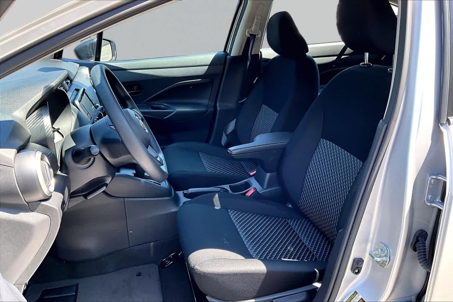 Used 2024 Brilliant Silver Metallic Nissan S image 8