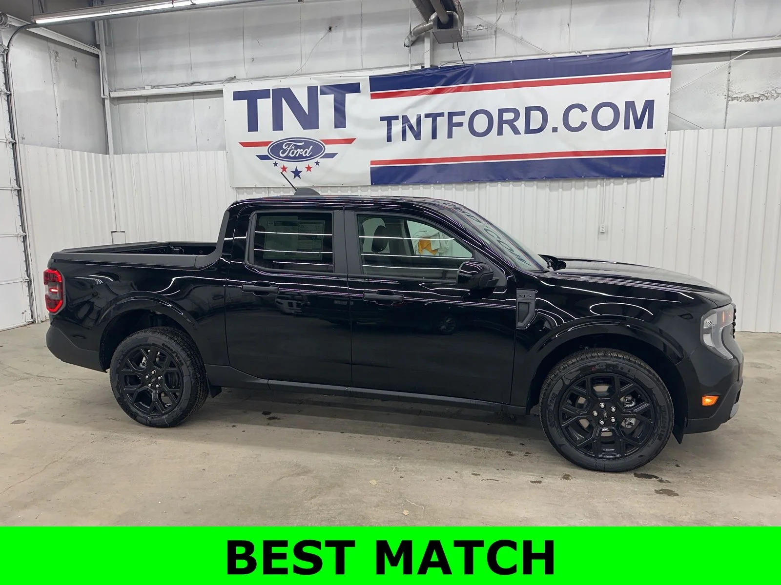New 2025 Shadow Black Ford XLT image 1