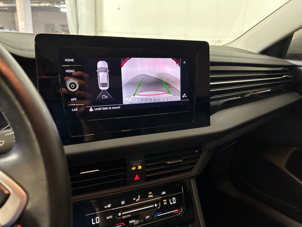 Used 2025  Volkswagen 1.5T S image 24