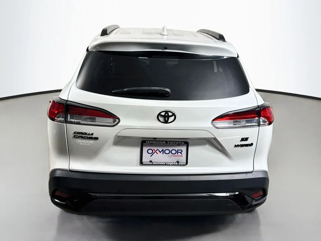 Certified Used 2024 Wind Chill Pearl Toyota Hybrid SE image 6