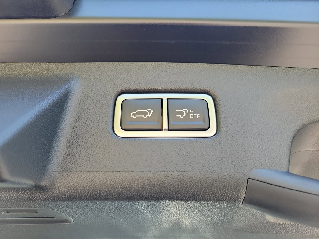 New 2026 Ebony Black Kia EX image 15