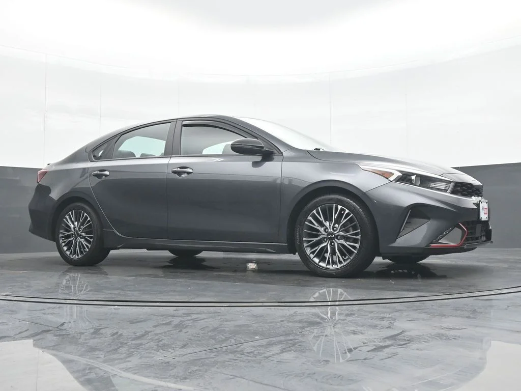 Used 2023 Gray Kia GT-Line image 33