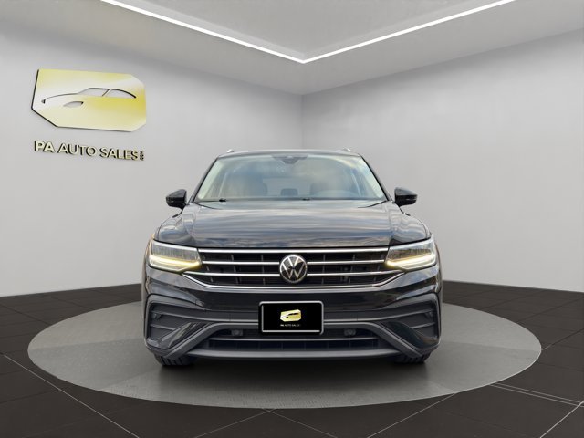 2022 Volkswagen Tiguan SE photo 2