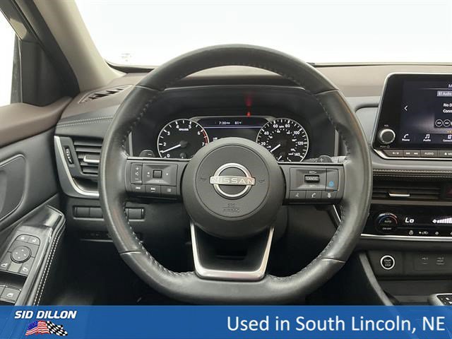 Used 2023 Gun Metallic Nissan SV image 20