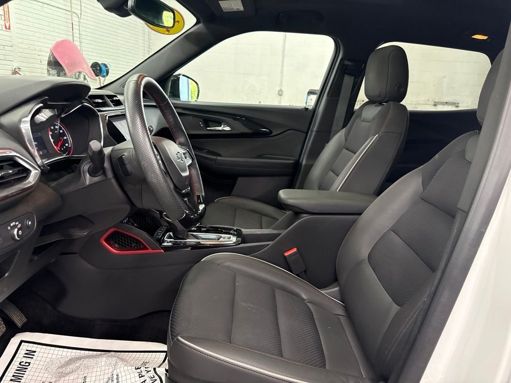 Used 2023 White Chevrolet RS image 9