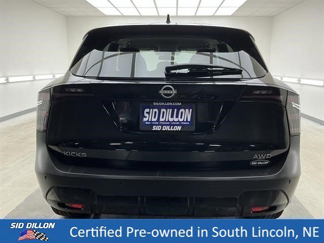 Certified Used 2025 Super Black Nissan SV image 5