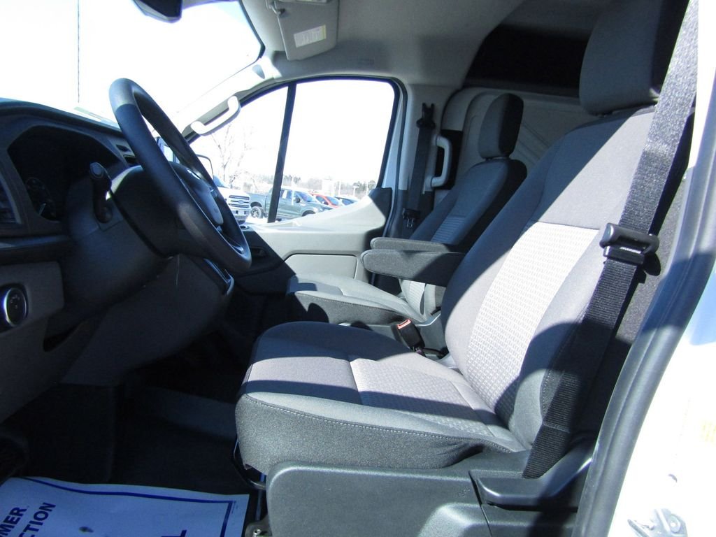2025 Ford Transit Van Base - Photo 10