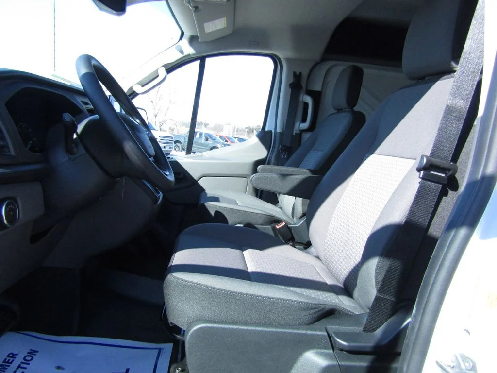 2025 Ford Transit Van Base - Photo 11