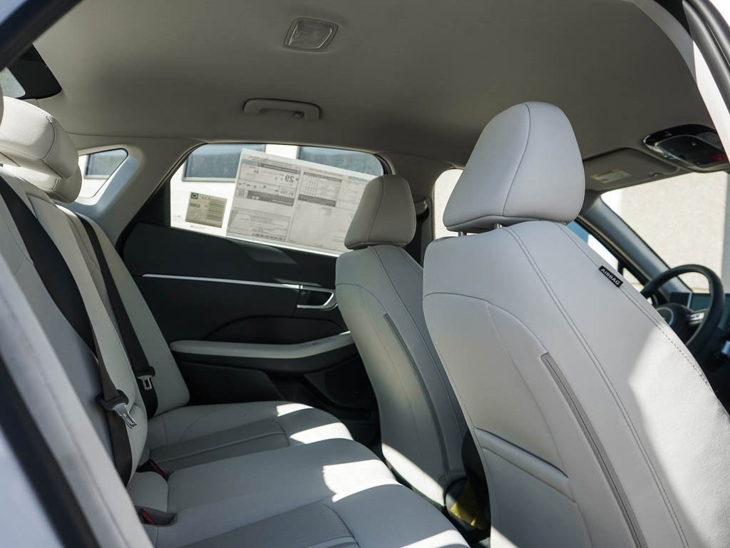 New 2026 Serenity White Hyundai SEL Sport FWD image 10