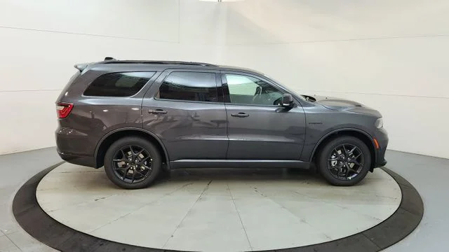 New 2026 Vapor Gray Exterior Paint Dodge GT Plus HEMI V8 image 11