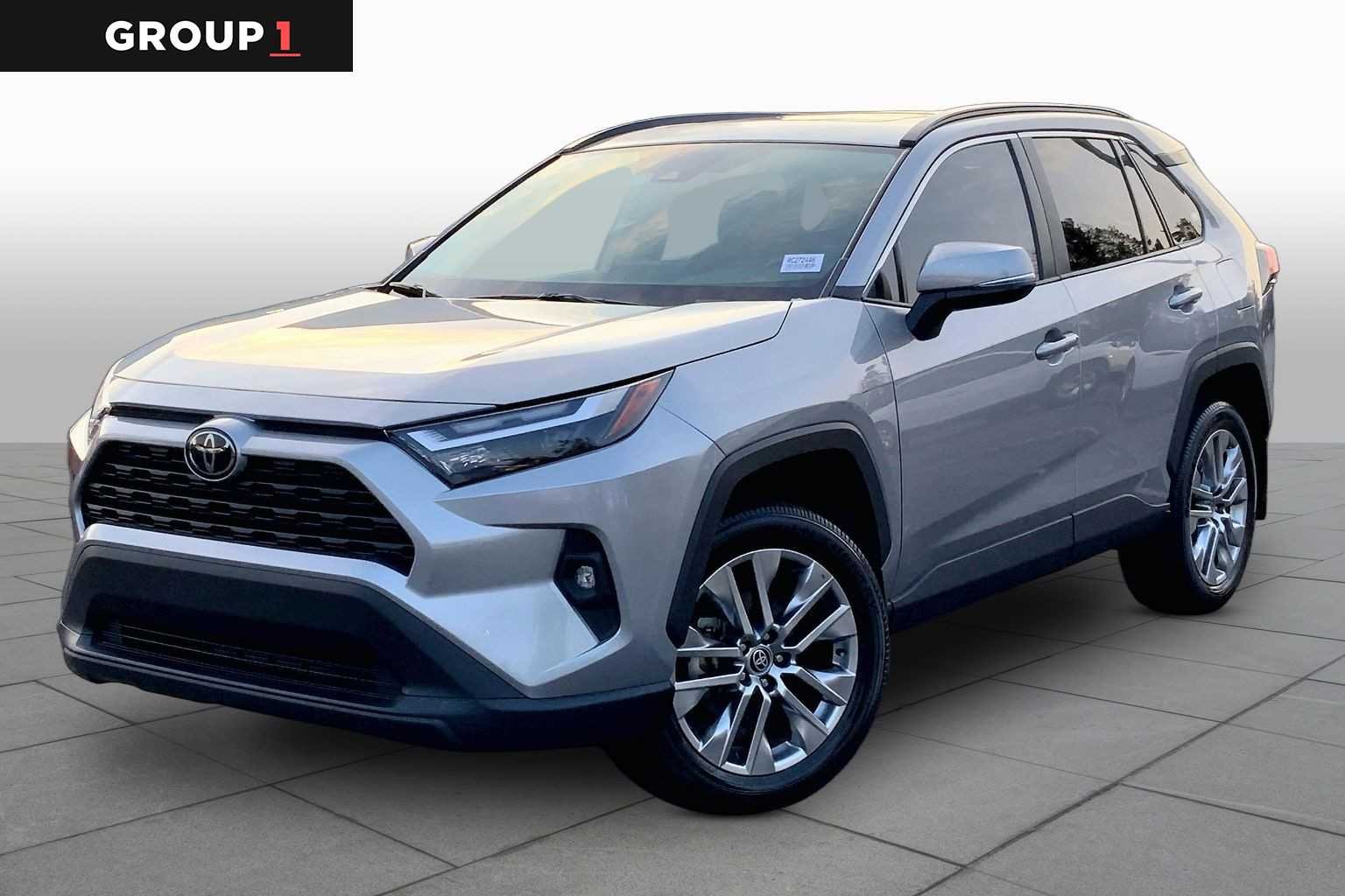 2024 Toyota RAV4 XLE Premium