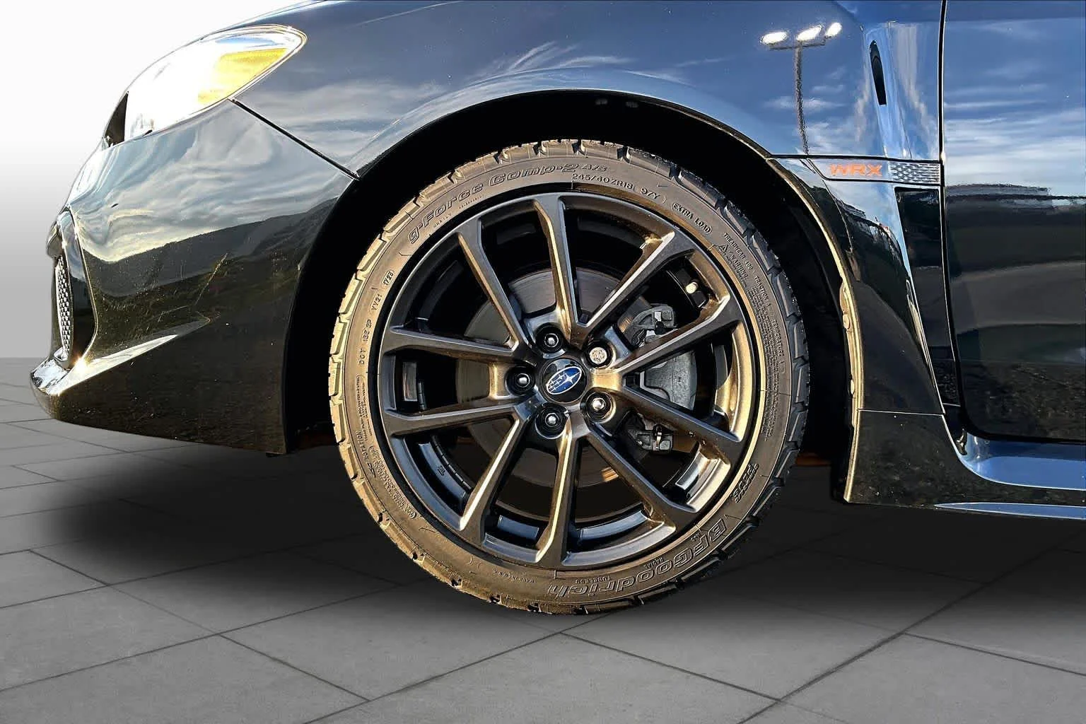 Used 2020 Crystal Black Silica Subaru Premium image 10