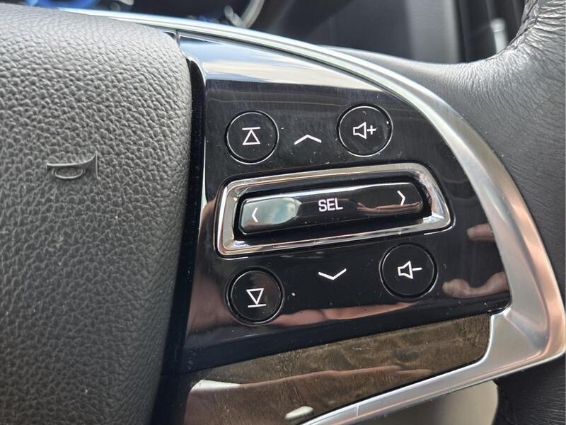 Used 2020 Black Raven CADILLAC 4WD 4DR PREMIUM LUXURY image 35