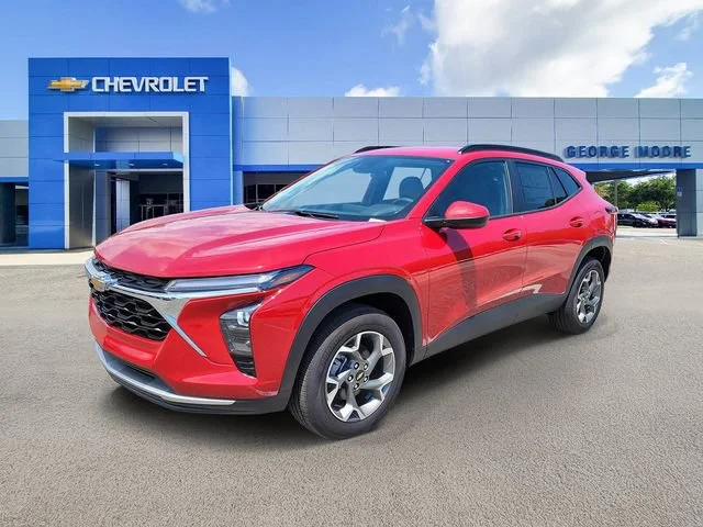 2026 Chevrolet Trax LT - Photo 2