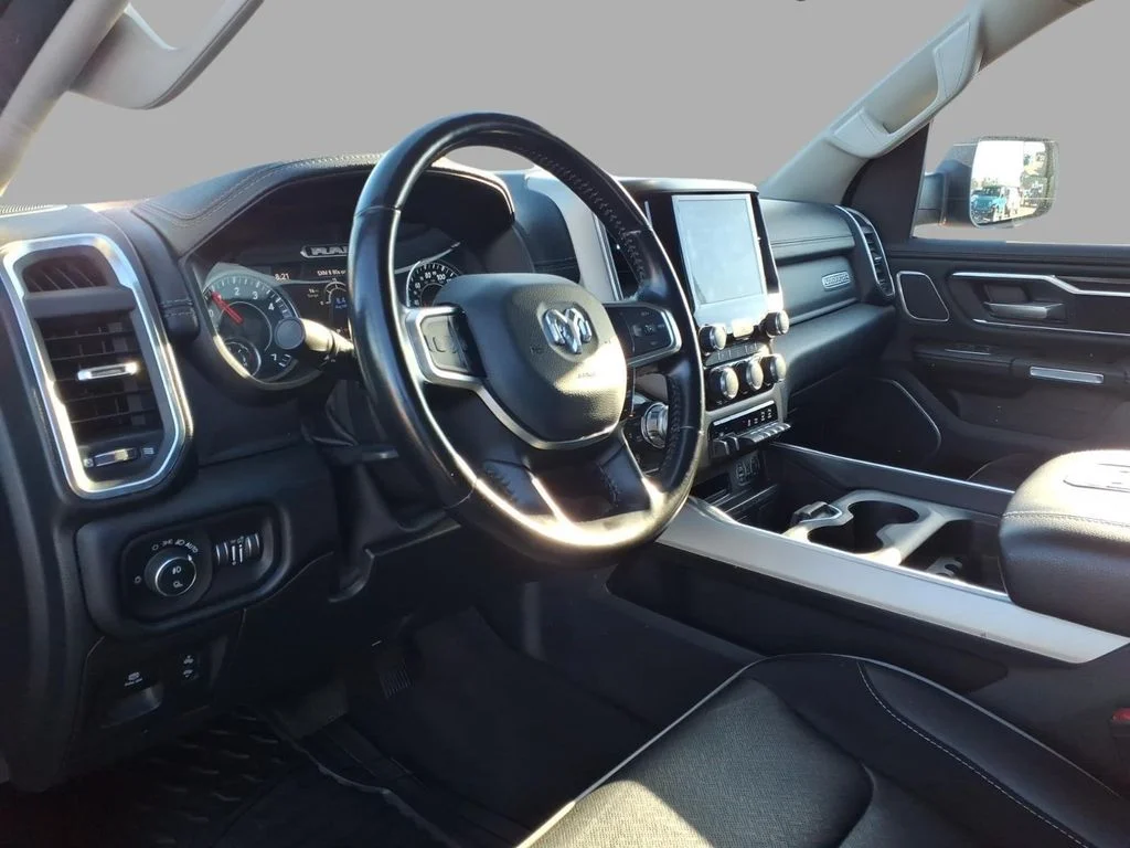 Used 2022 Black Ram Laramie image 18