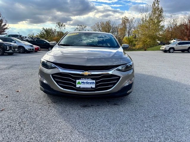 2024 Chevrolet Malibu 1LT - Photo 2