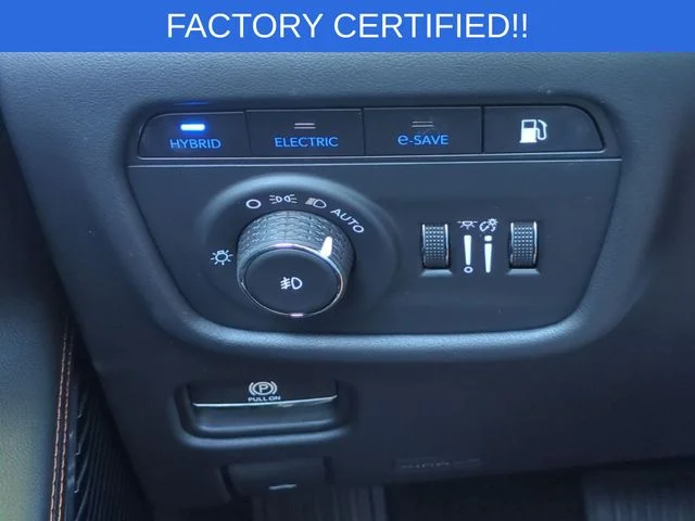 Used 2024 Silver Jeep Summit Reserve 4xe image 19
