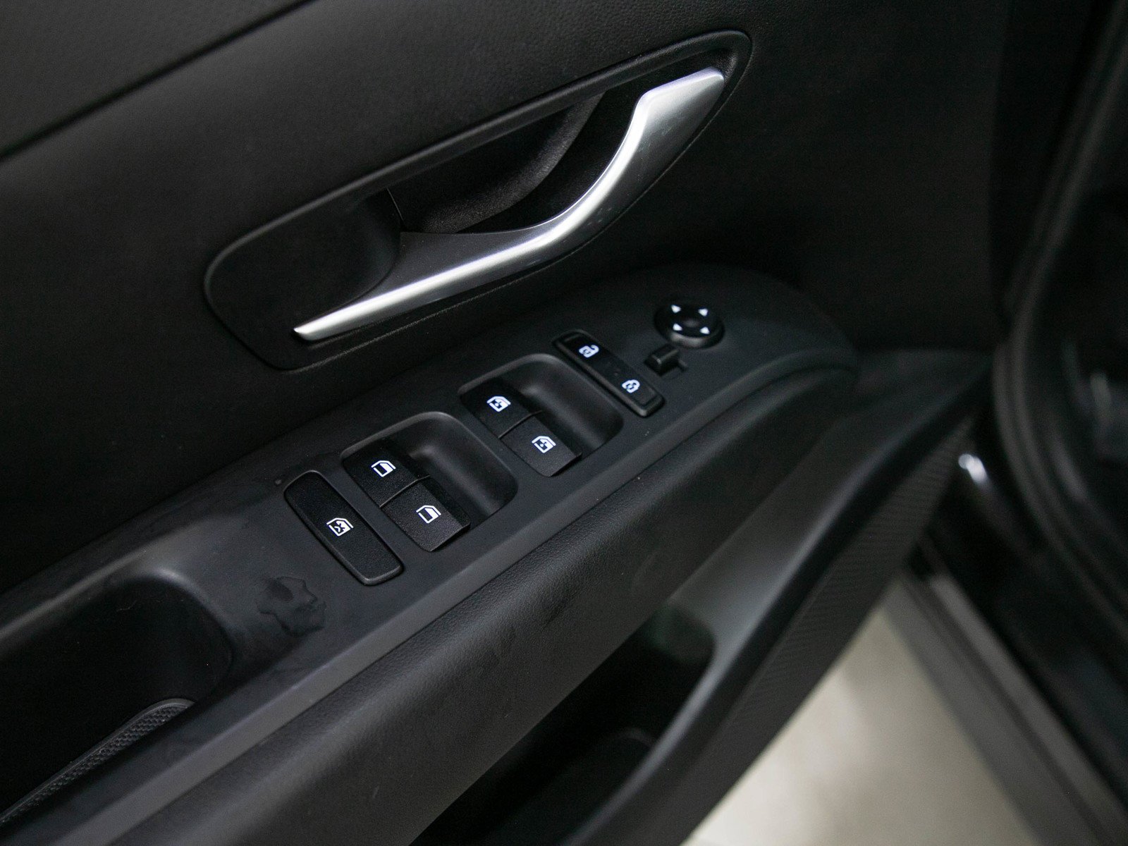 Used 2024 Black Pearl Hyundai SEL AWD *Ltd Avail* image 22