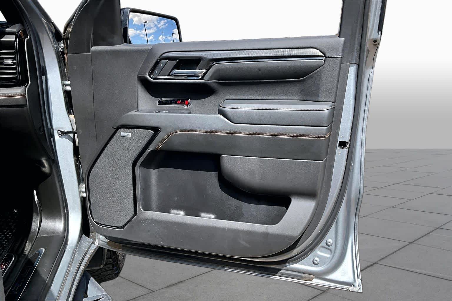 Used 2023 Sterling Metallic GMC AT4 image 23