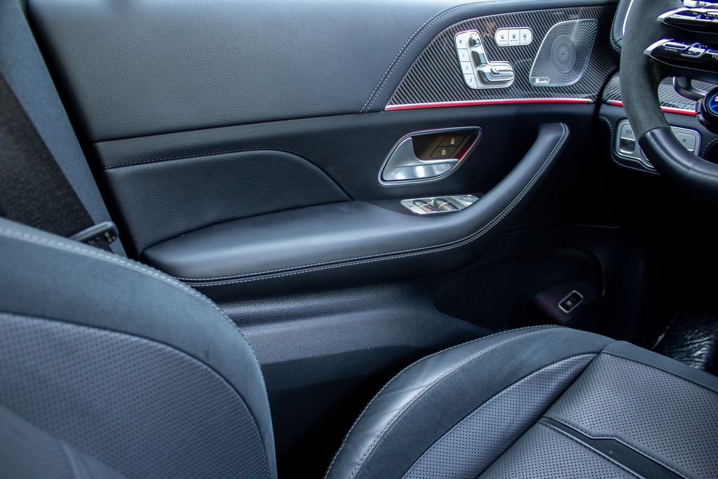 Used 2025 Blue Mercedes-Benz GLE 53 AMG® image 19