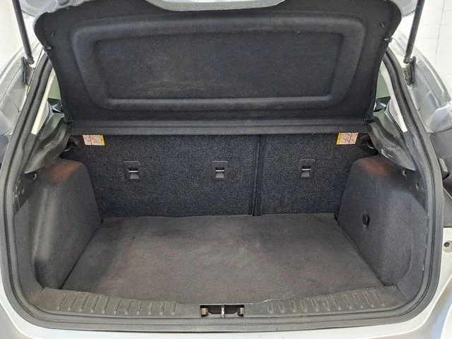 Used 2016 Silver Ford SE image 25