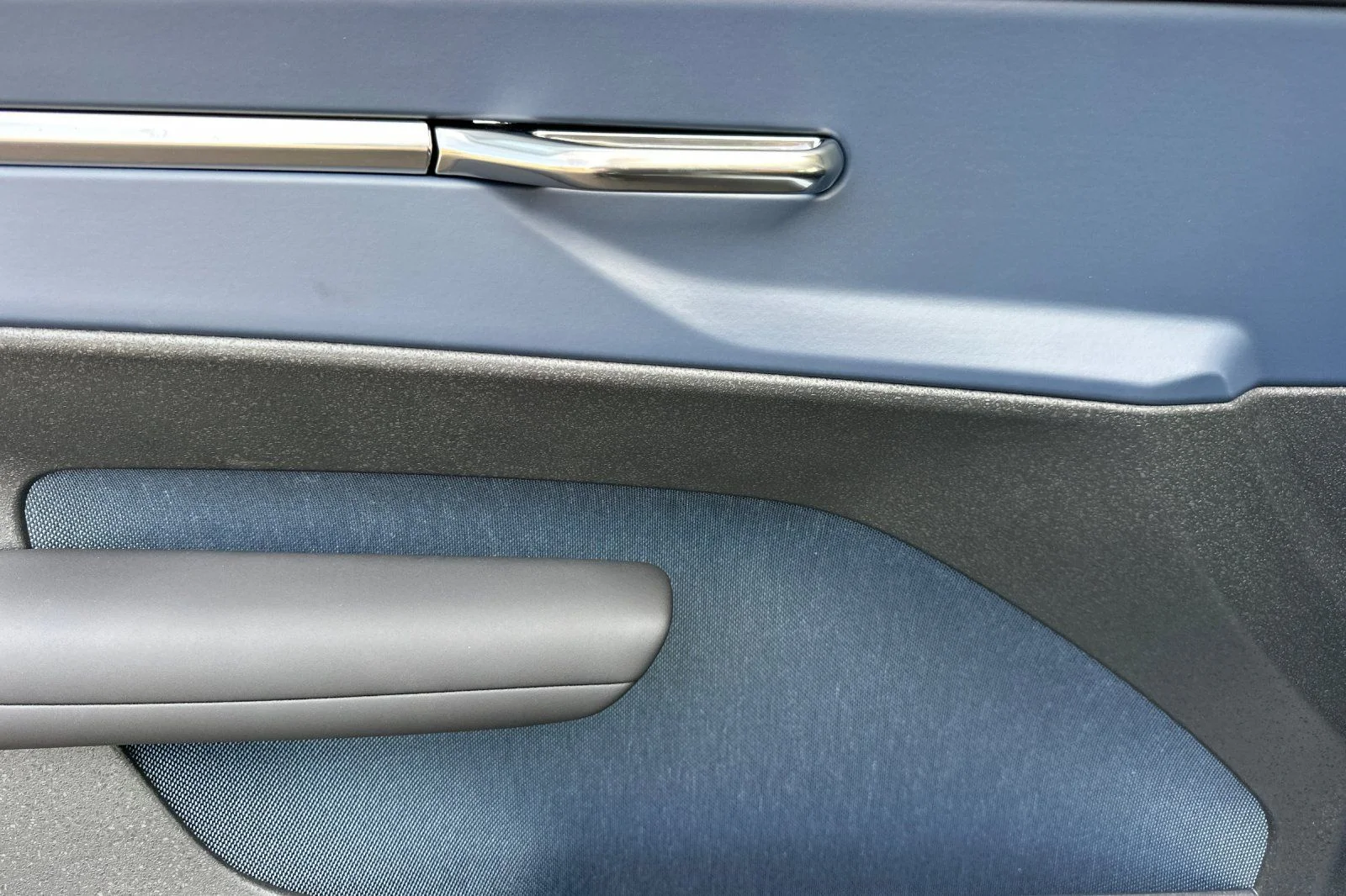 New 2026 Crystal White Volvo Ultra image 10