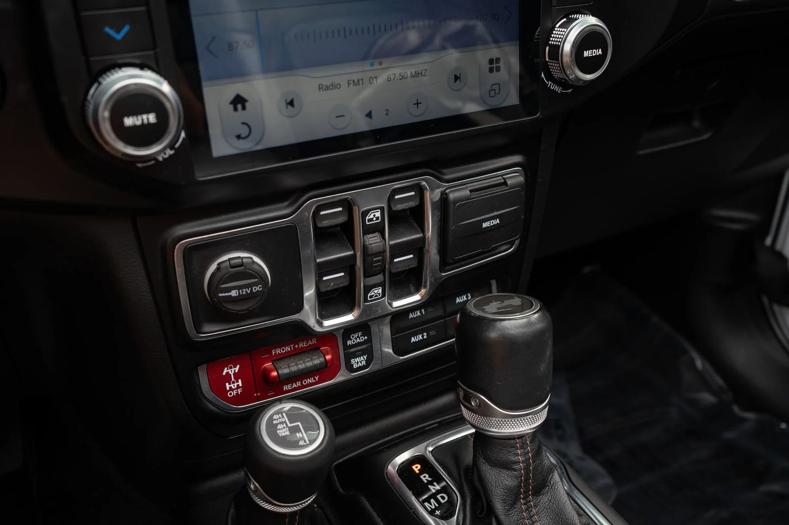 Used 2022 White Jeep Unlimited Rubicon 392 image 45