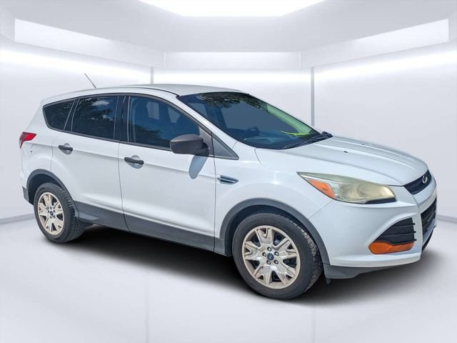 Used 2015 White Ford S image 1