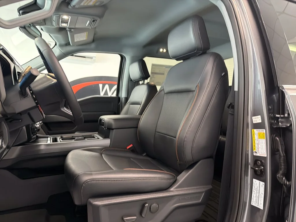 New 2027 Carbonized Gray Metallic Ford F-250® Lariat® image 12