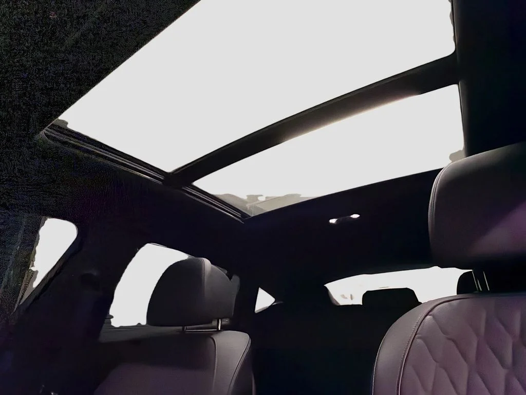Used 2023 Blue BMW M50i image 23