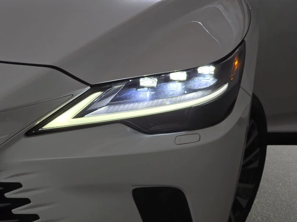 Certified Used 2023 White Lexus 350 Premium Plus image 32