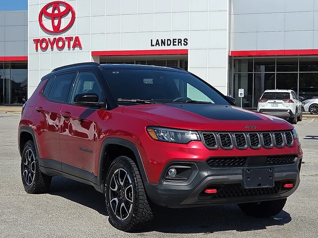 2025 Jeep Compass Trailhawk