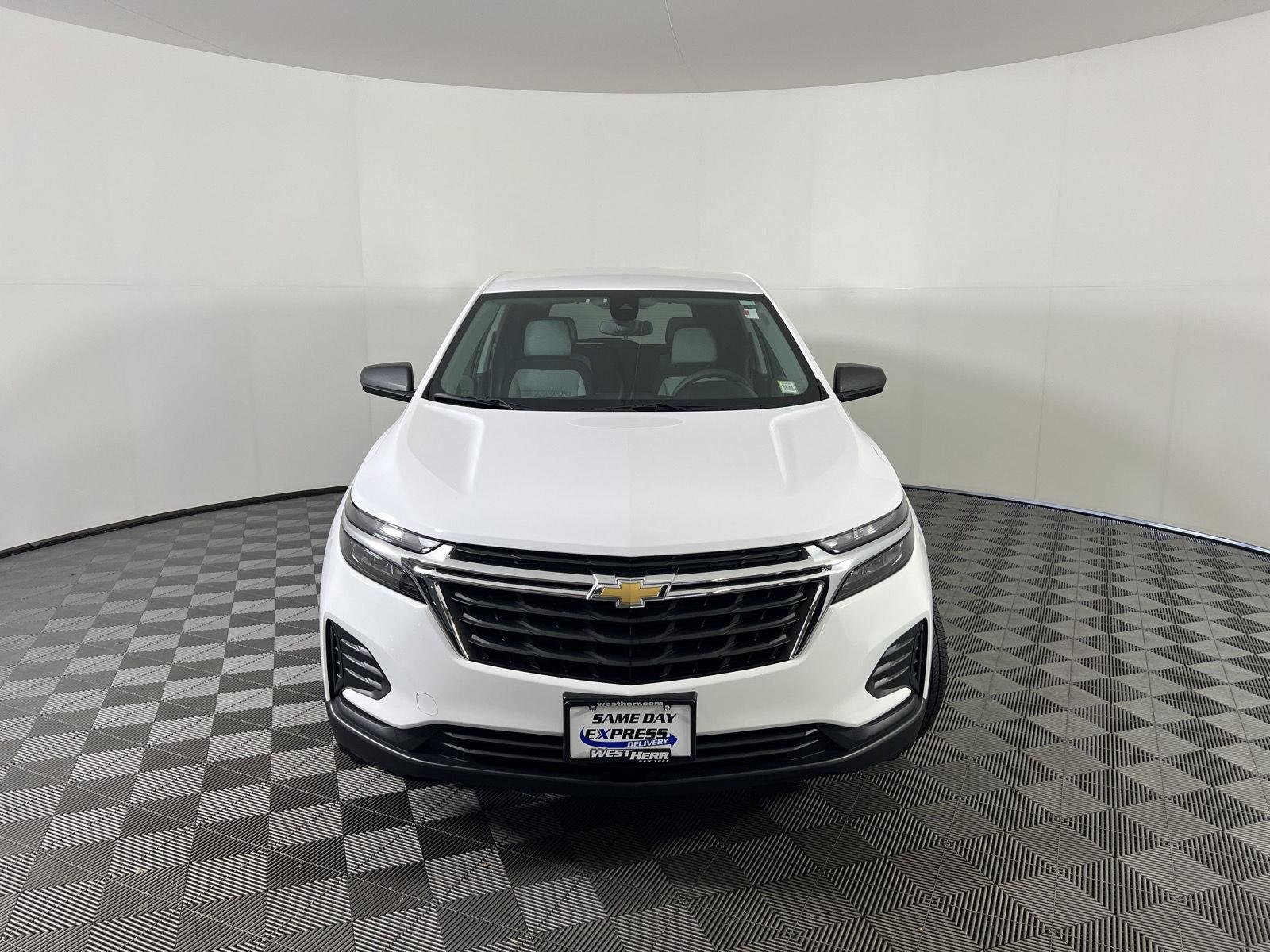Used 2024 Summit White Chevrolet LS image 21