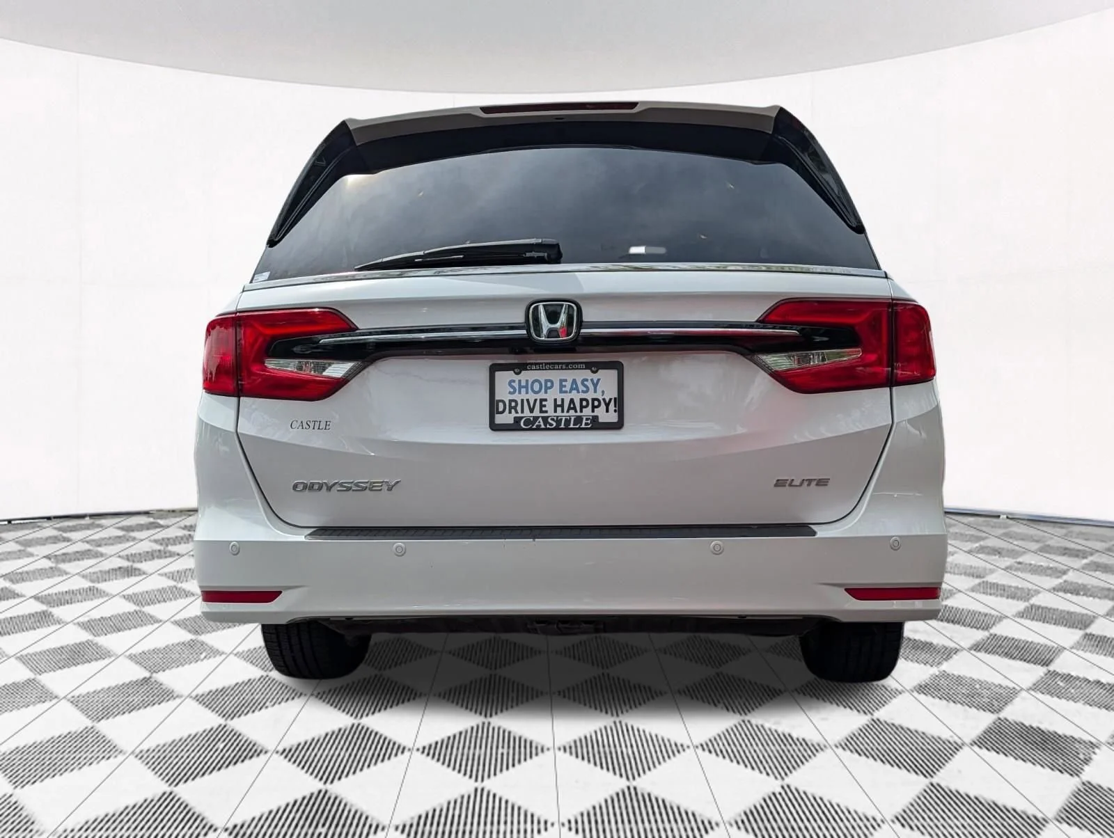 Used 2023 White Honda Elite image 15