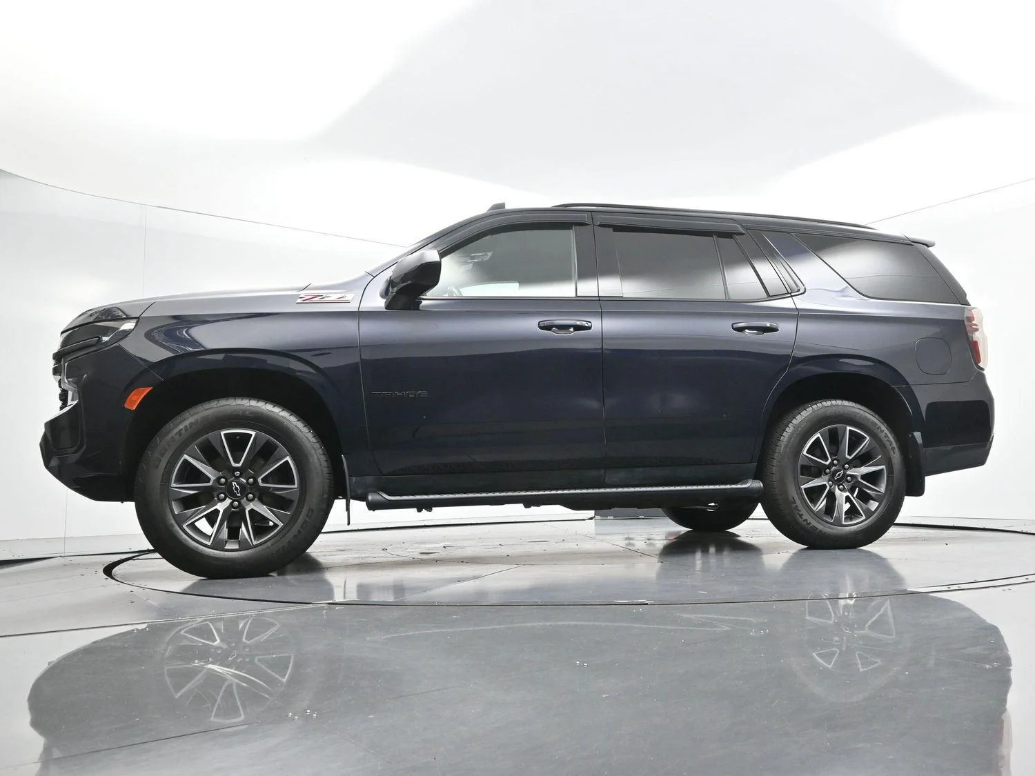 Used 2021 MIDNIGHT BLUE METALLIC Chevrolet Z71 image 54