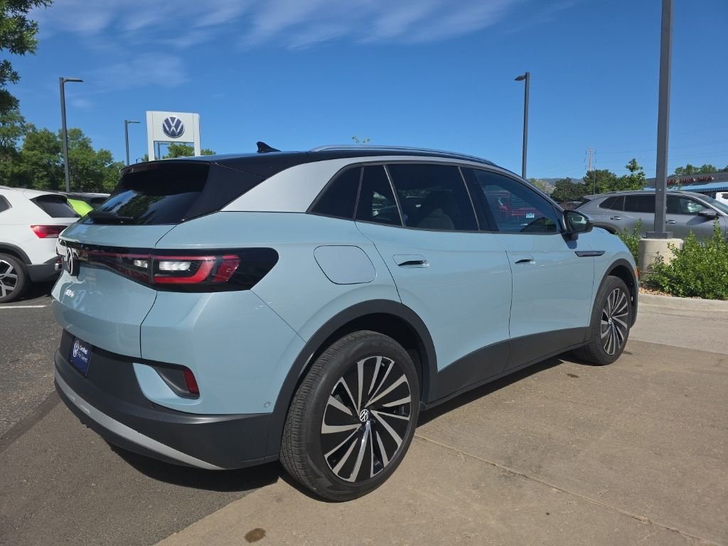 Used 2023 Arctic Blue Metallic Volkswagen Pro S Plus image 5