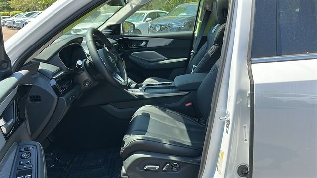 New 2026 Platinum White Pearl Acura Technology Package image 9