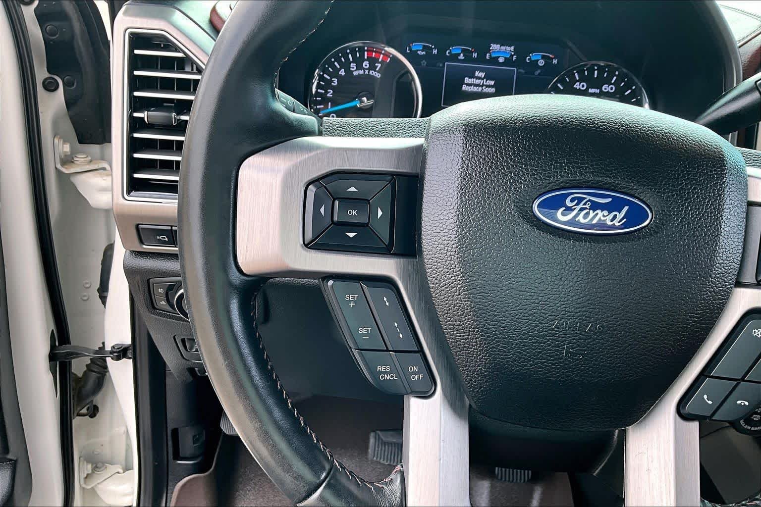 Used 2020 Star White Metallic Tri-Coat Ford Platinum image 24