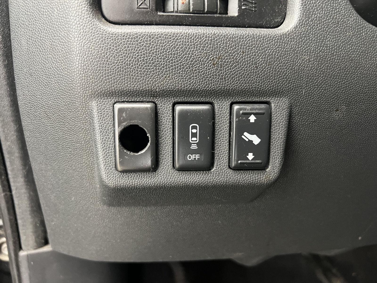Used 2011 Galaxy Black Nissan SV image 18