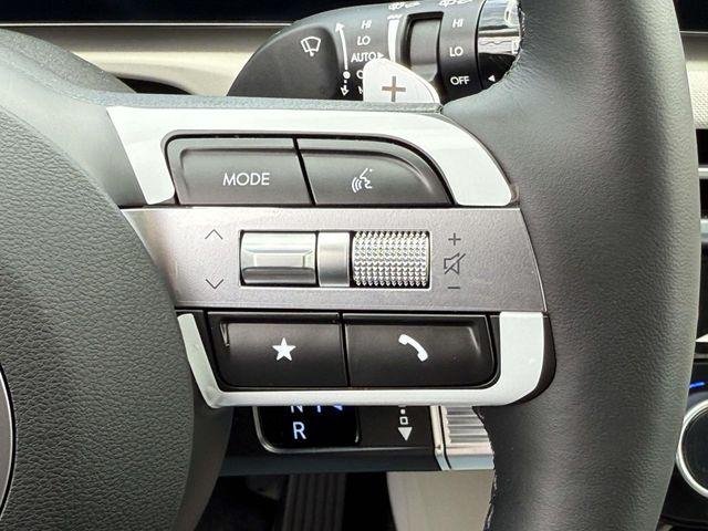 New 2025 Gray Hyundai Limited AWD image 22